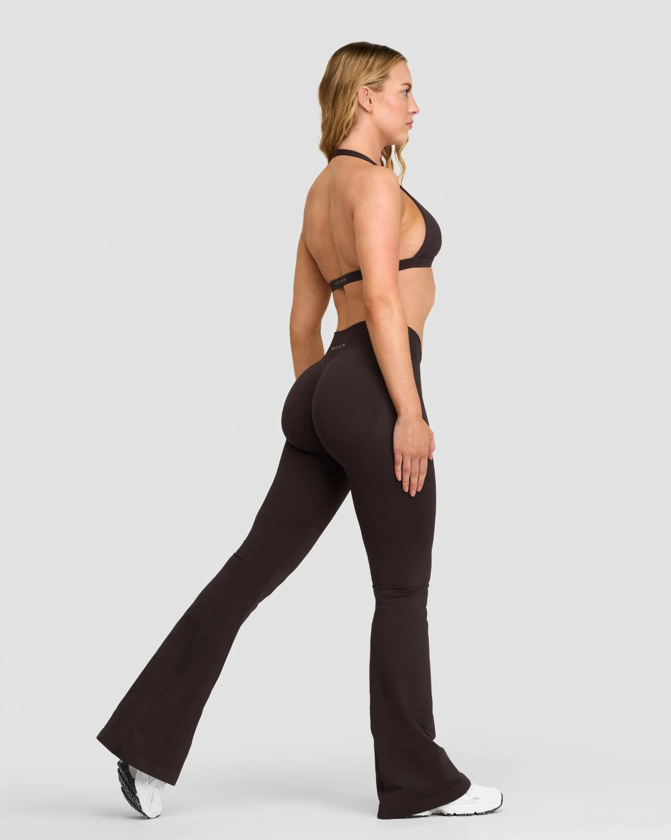 Elevate™ Sculpting Mid V-Waist Flare Leggings | Coffee - Image 4